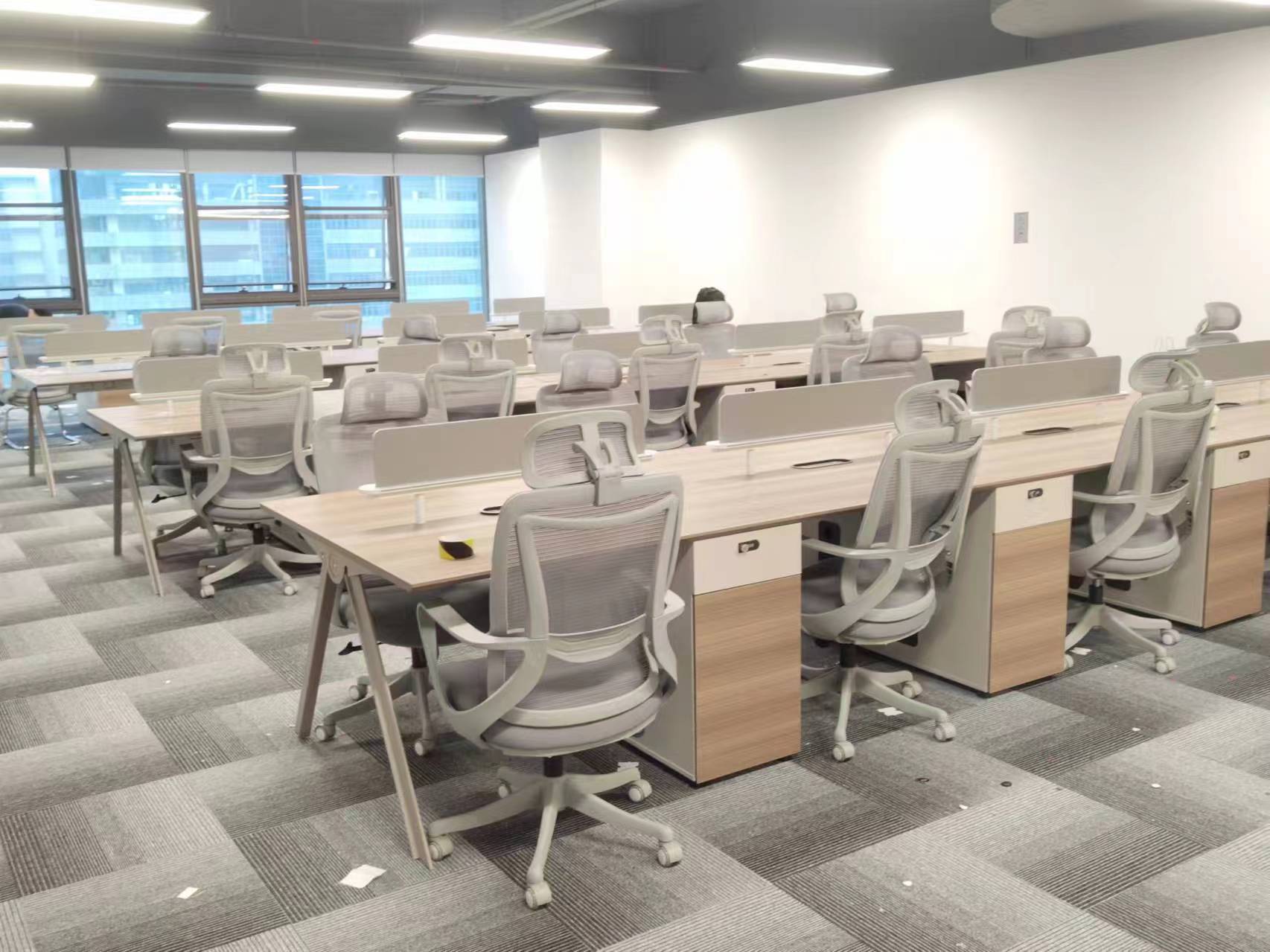 初创公司选择什么样的办公家具？
